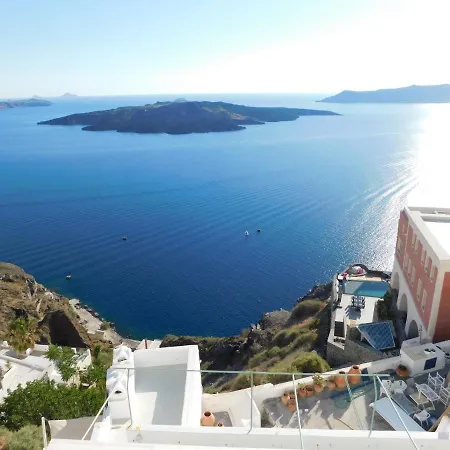 Hotel Caldera Beyond