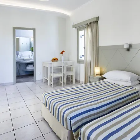 Hotel Nissos Thira