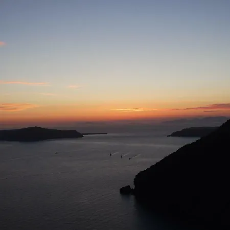 Yposkafo - - Santorini Holiday home *