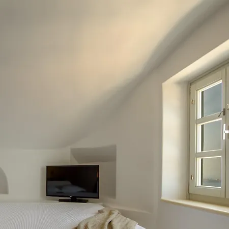 Nefeles Luxury Hotel