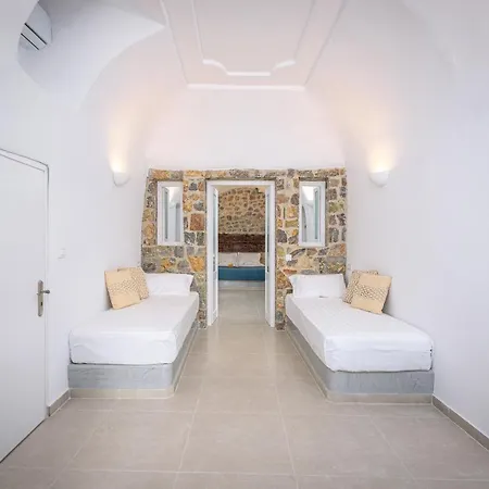 Hotel Anatoli & Fira (Santorini)
