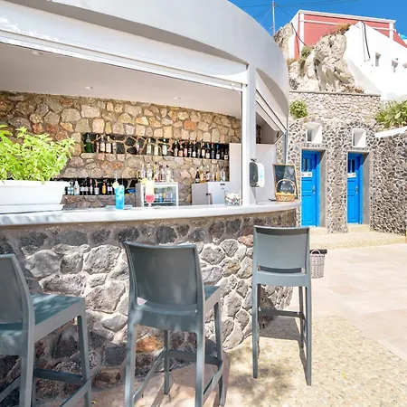 Anatoli & Hotel Fira (Santorini)