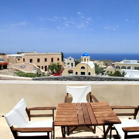 Anatoli & Fira (Santorini)