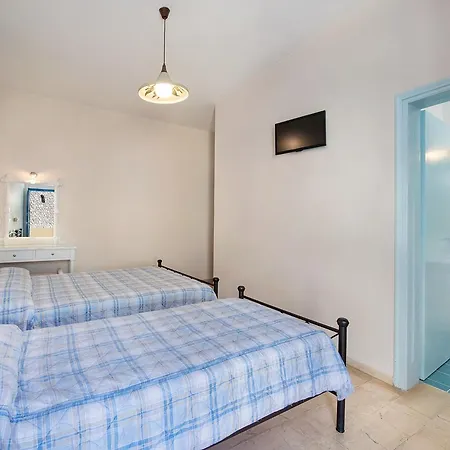 Anatoli & Hotel