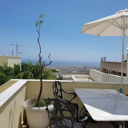 Aparthotel Sky Of Thira 3*