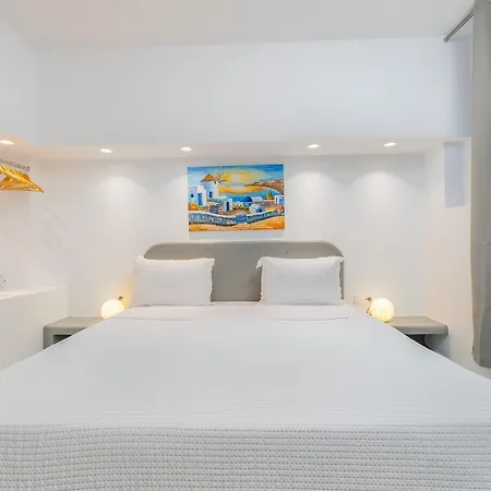 Central Fira Hotel 3*