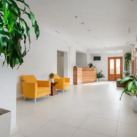 Anamnesis Luxury Hotel 3*