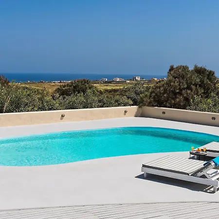 Villa Sienna Eco Fira (Santorini)