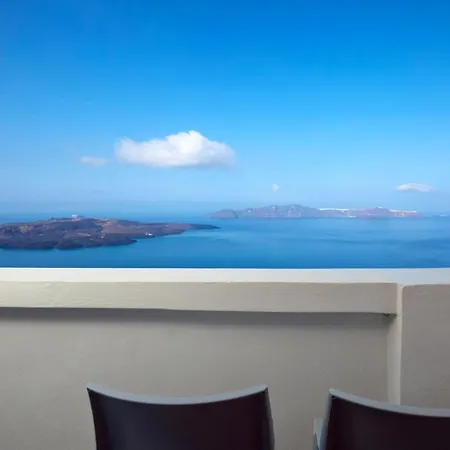 Hotel Caldera Beyond Fira (Santorini)