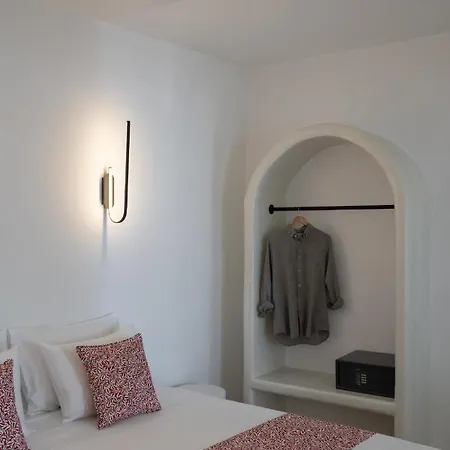Asha Luxury Hotel Fira (Santorini)