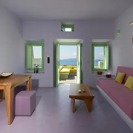 Caldera Beyond Hotel 2*