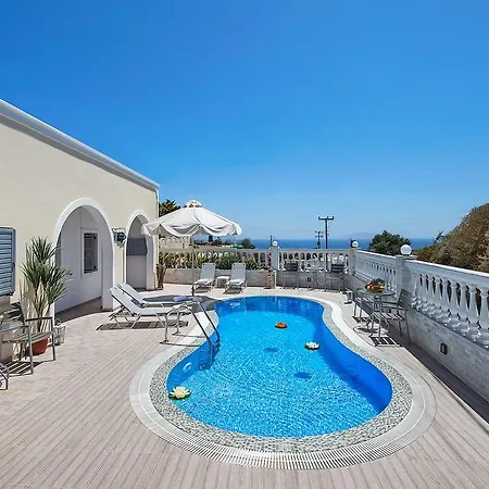 Phoenix Aparthotel Fira (Santorini)
