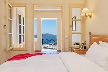 Grey Goose Emblematic 4* Fira (Santorini)