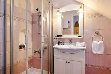 Hotel Grey Goose Emblematic 4*