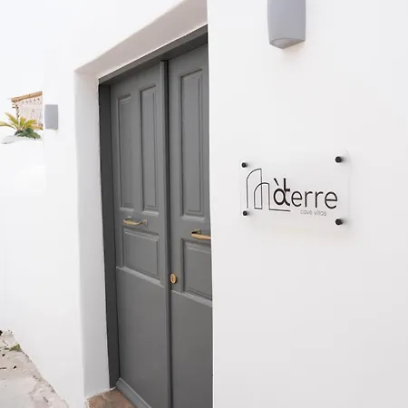 The Wine Cellar House By A Terre Cave Fira (Santorini)