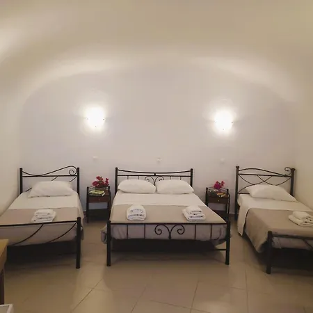 Kykladonisia Traditional Settlement Guest house Fira (Santorini)