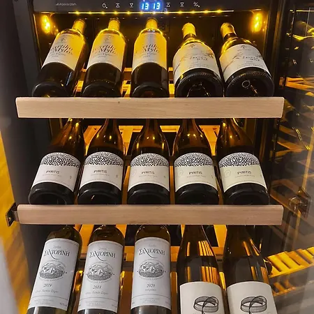 Santorini Wine Downtown
