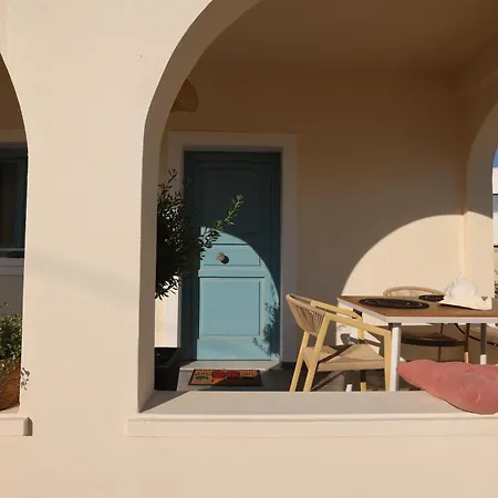 White Dream Villa *
