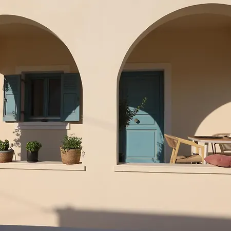 White Dream * Fira (Santorini)