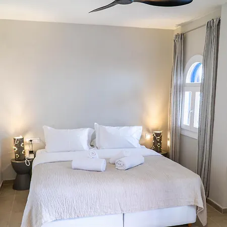 The Noverian Bios Santorini Boutique Hotel 5*