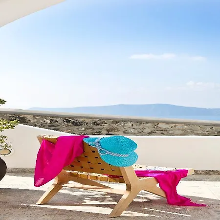 Allure Aparthotel 4*
