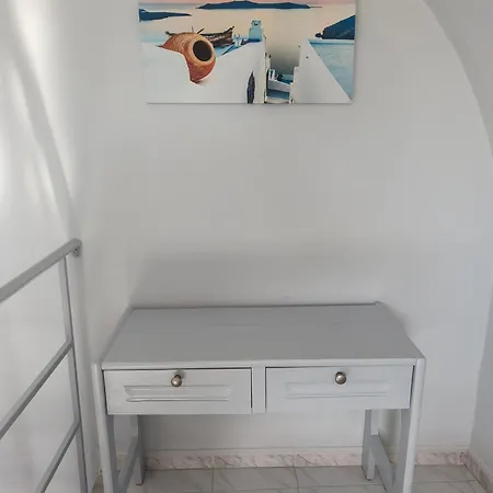 Centro Apartment Fira (Santorini)