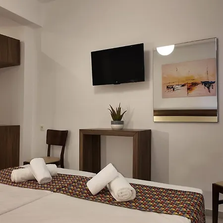 Hotel Santorini Fira (Santorini)