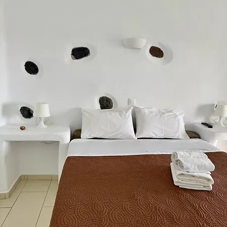 Manias Residences Aparthotel
