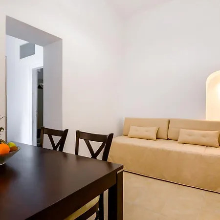 Apartment Iriana Suites Fira (Santorini)