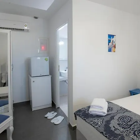 Edem * Fira (Santorini)