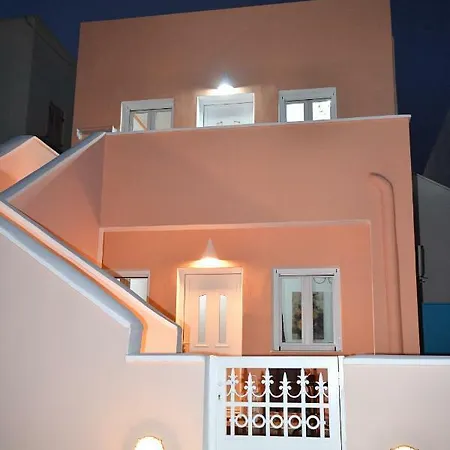 Sweet Homes By Stelios & Petroula Fira (Santorini)
