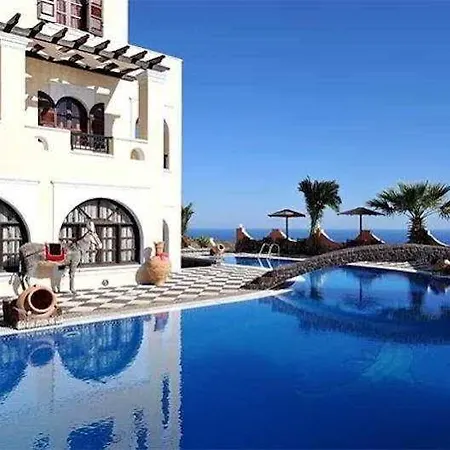 B Apartment Fira (Santorini)