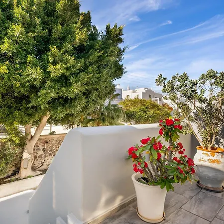 Hotel Oasis Fira (Santorini)