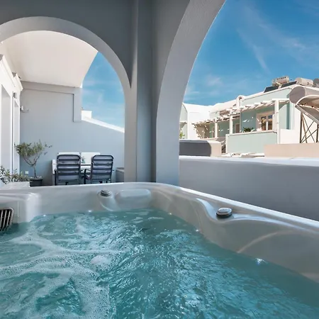 Oasis Hotel 3*